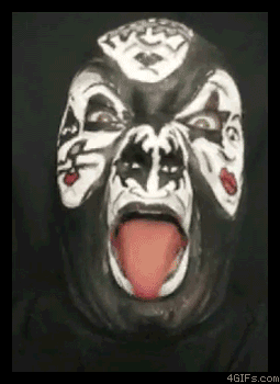 Carinha Kiss Bizarro